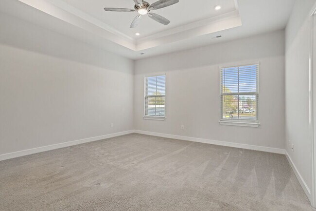 Building Photo - 117 Eagle Wood Dr