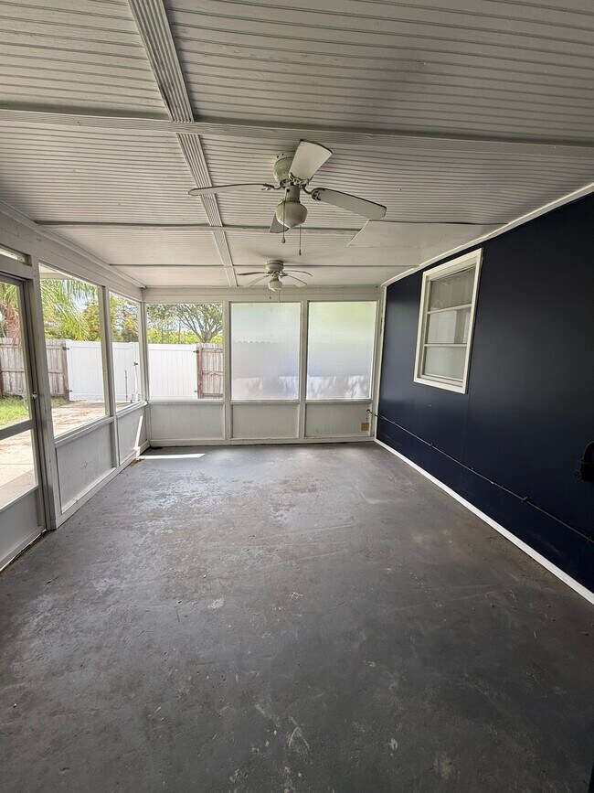 patio - 849 58th Avenue Northeast