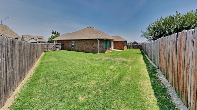 Building Photo - 9416 NW 91st St