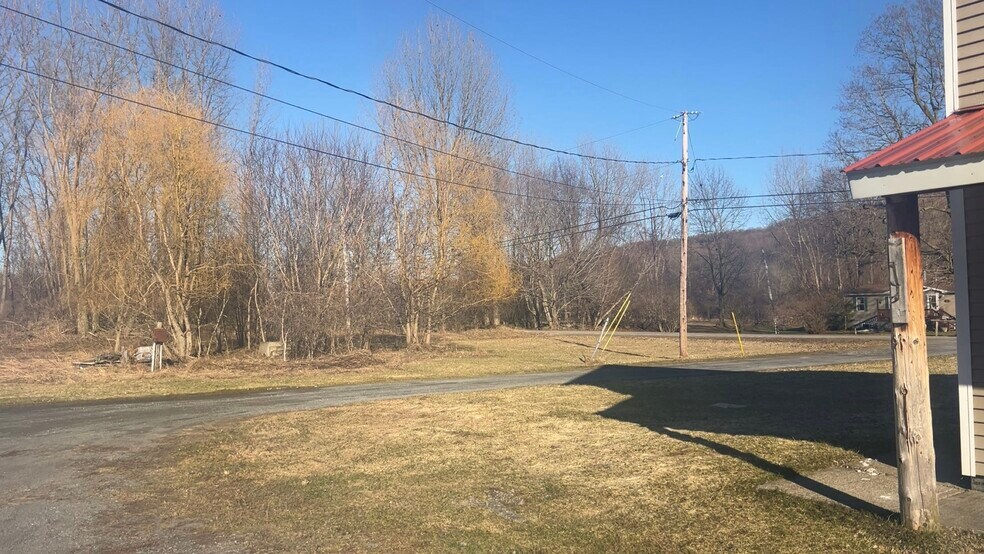 Building Photo - 27339 Rutland Hollow Rd