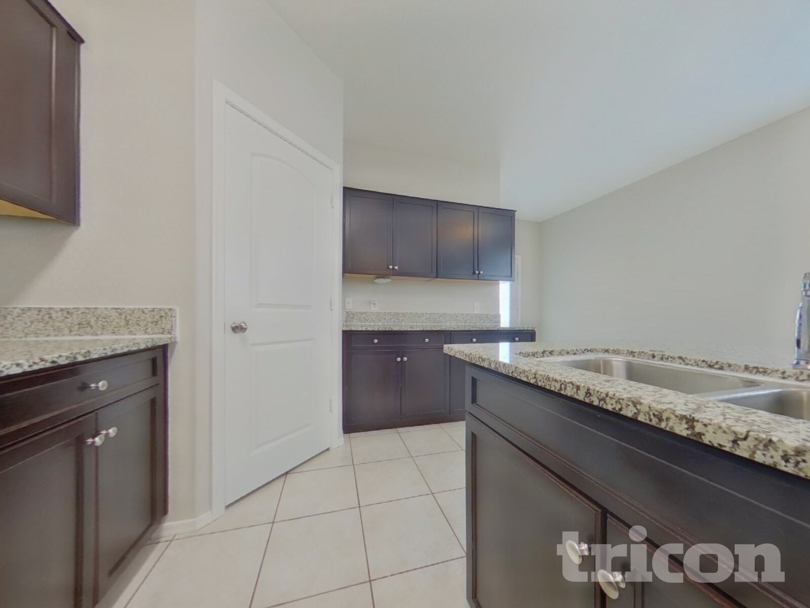 Building Photo - 29964 W Mulberry Dr