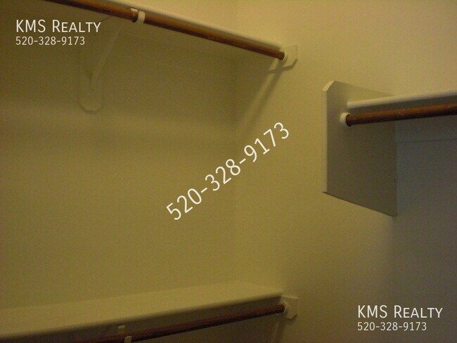 Building Photo - 6735 S Via Molino De Viento