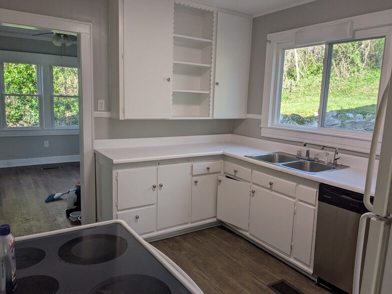 Building Photo - 307 Tusculum Blvd