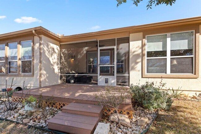 Building Photo - 128 Prairie Creek Trail