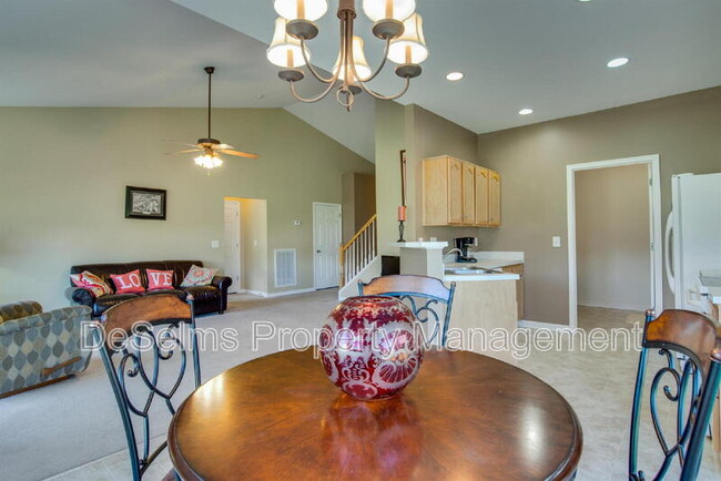 Building Photo - 2007 McCrory Pl