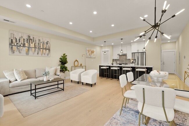 Building Photo - 822 Kennedy St NW