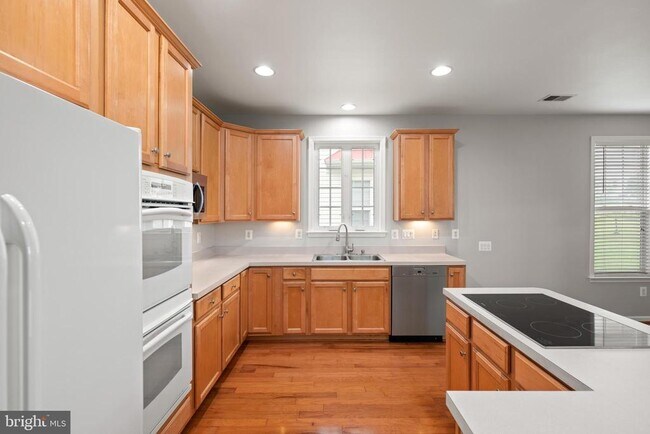 Building Photo - 30 Amandas Teal Drive