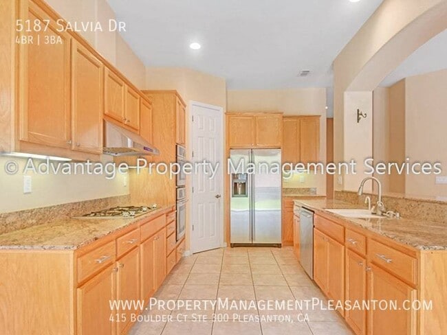 Building Photo - 5187 Salvia Dr