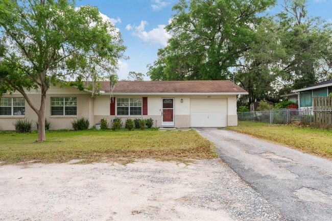 Primary Photo - 2311 SE 36th Ave