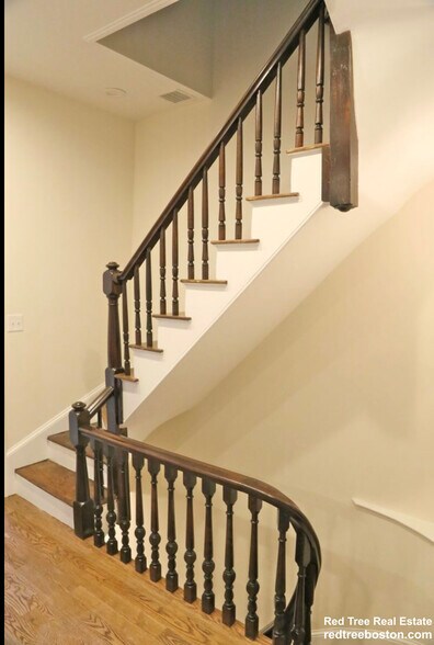 Building Photo - 1778 Commonwealth Ave