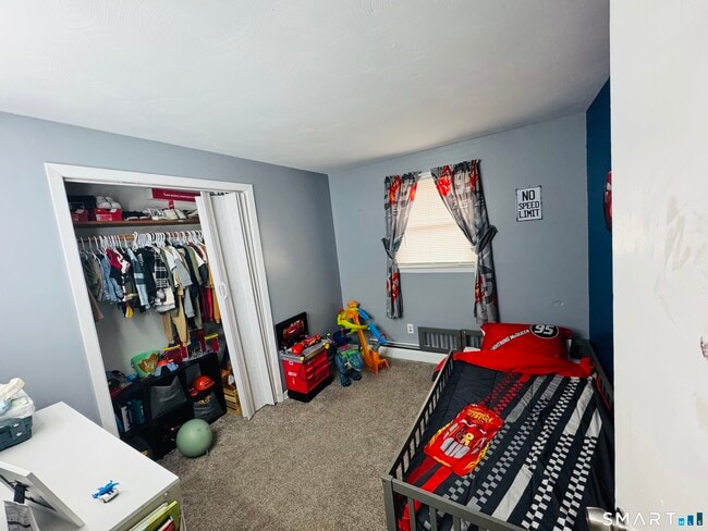 Building Photo - 150 View St