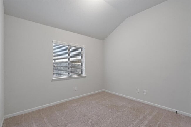 Building Photo - 221 Bridgestone Way