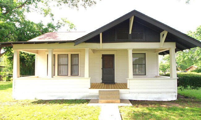 Building Photo - 315 High St