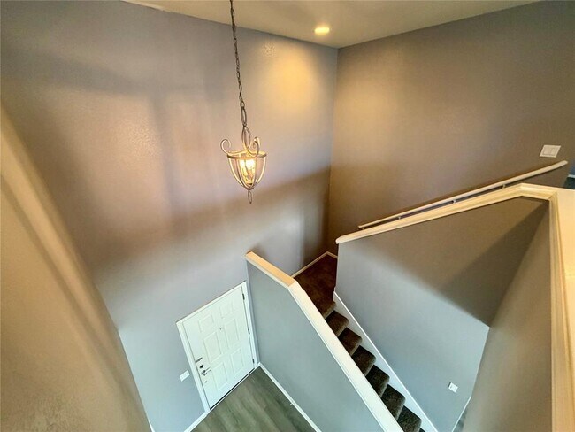 Building Photo - 500 Kingfisher Ln