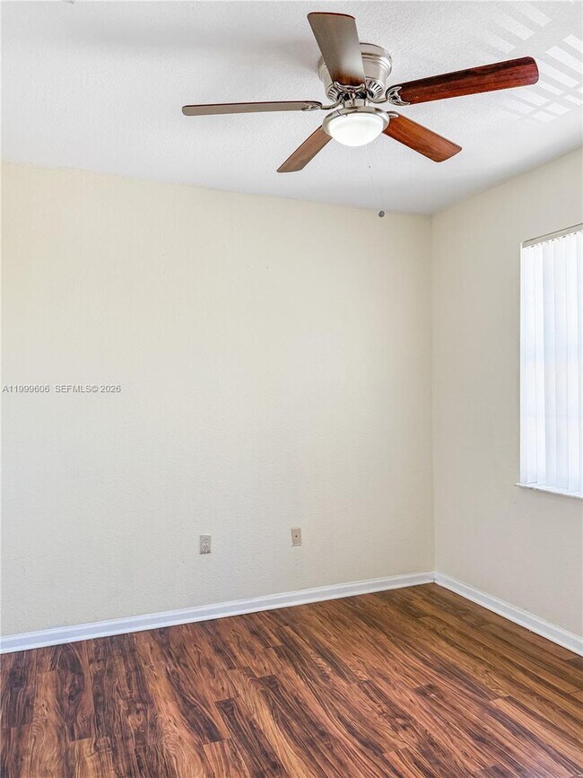 Building Photo - 2579 SW 85th Ave