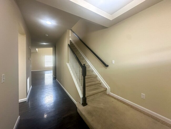 Building Photo - The price can't be beat!