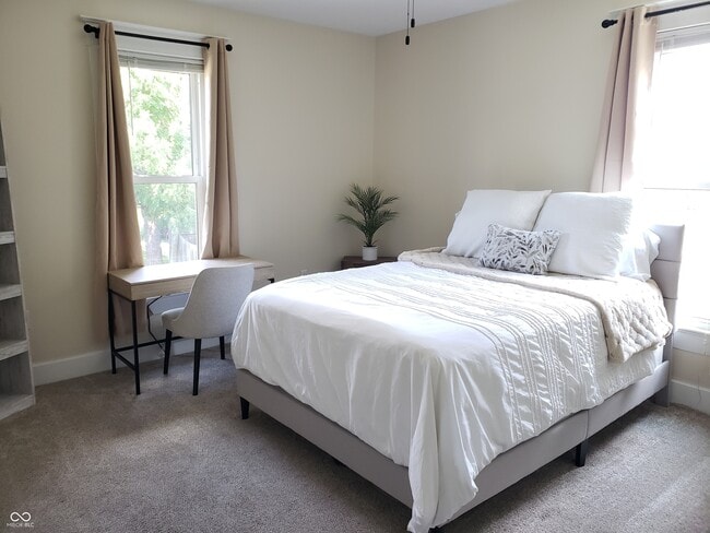 Building Photo - 1914 Commerce Ave