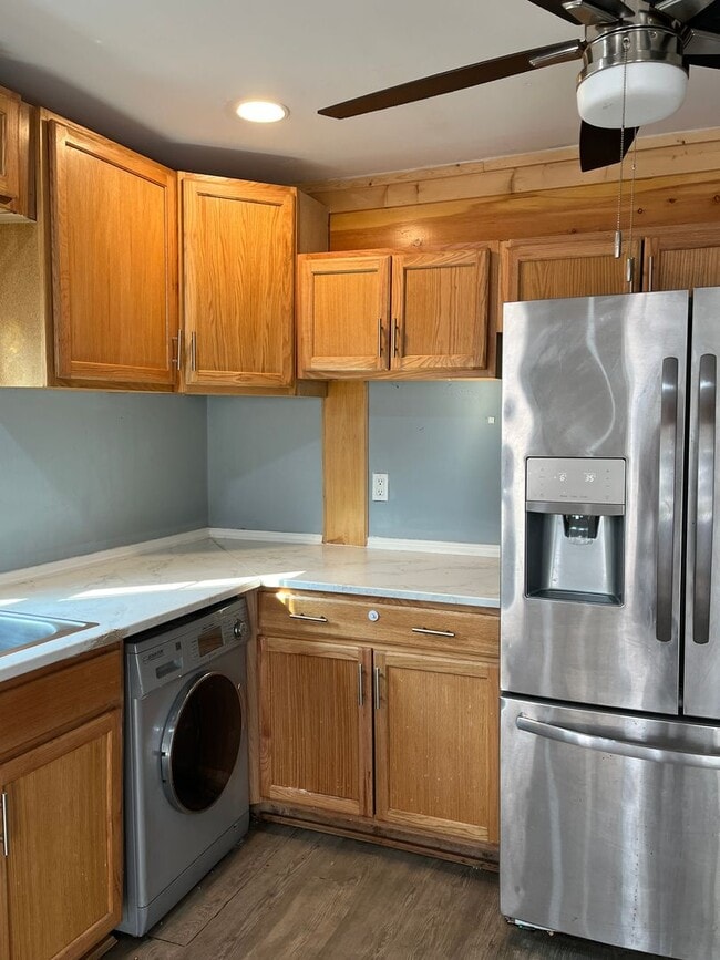 Building Photo - 2635 Royal St