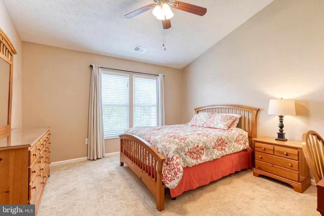 Master Bedroom - 5915 Autumn Spell