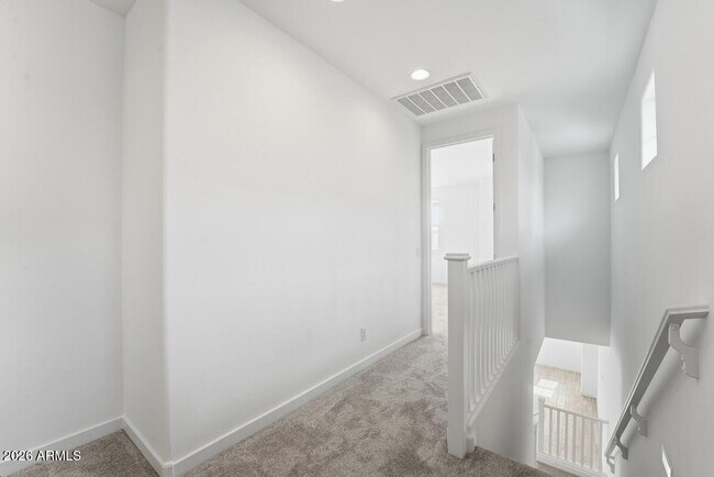 Building Photo - 8336 E Peterson Ave