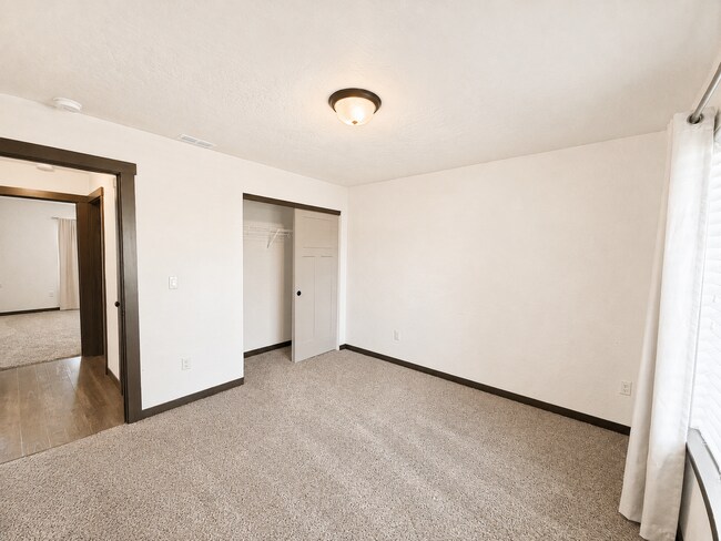 Building Photo - 2703 N Fordham St