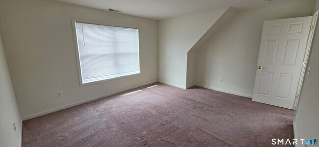 Building Photo - 20 Orchard St