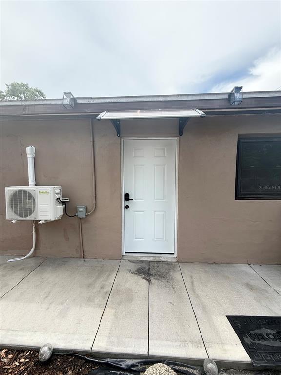 Building Photo - 1502 Deauville Dr