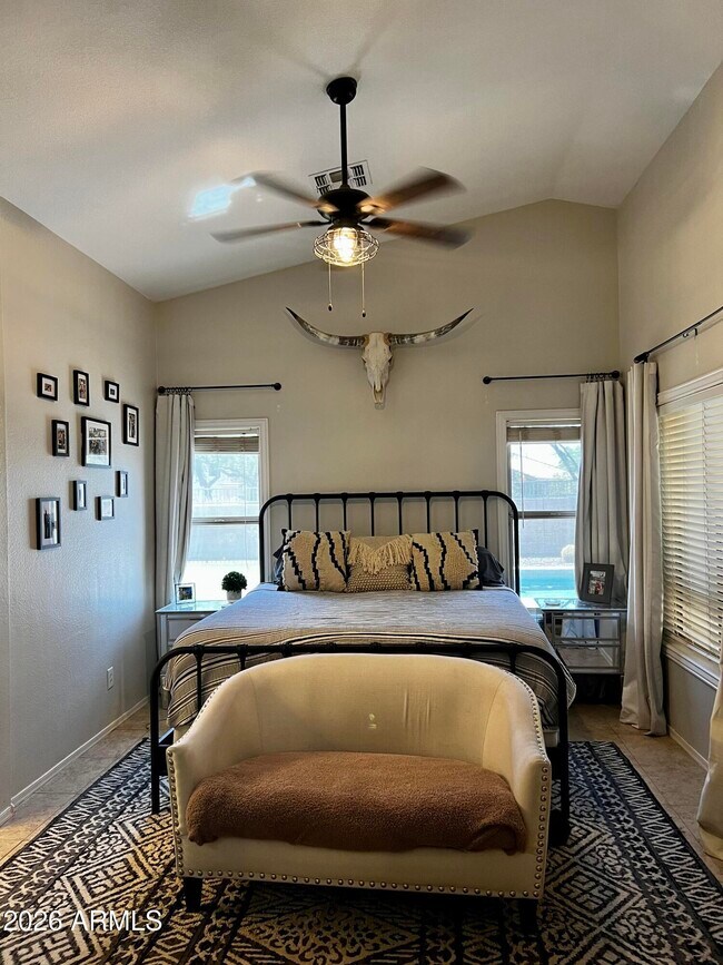 Building Photo - 4053 W Saddlehorn Rd