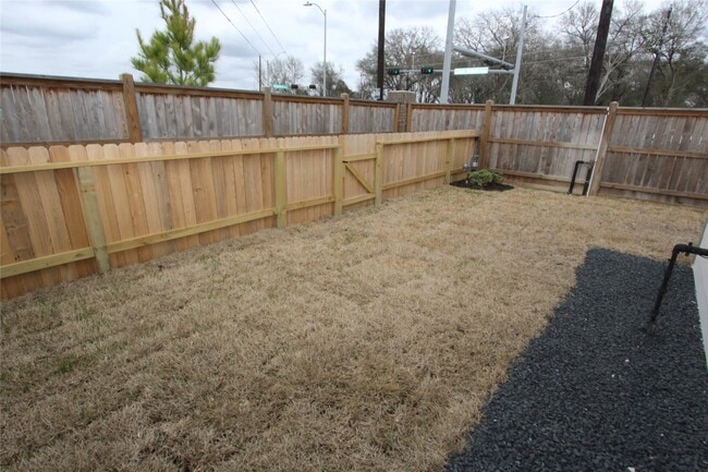 Building Photo - 27802 Western Crk Ct