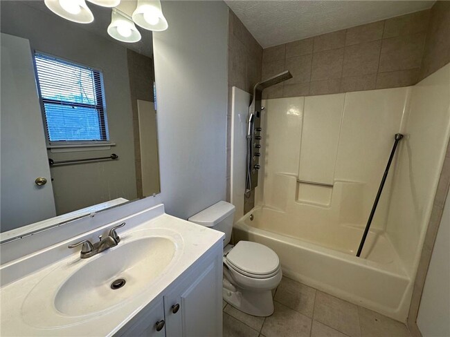 Building Photo - 2697 Shetland Ln