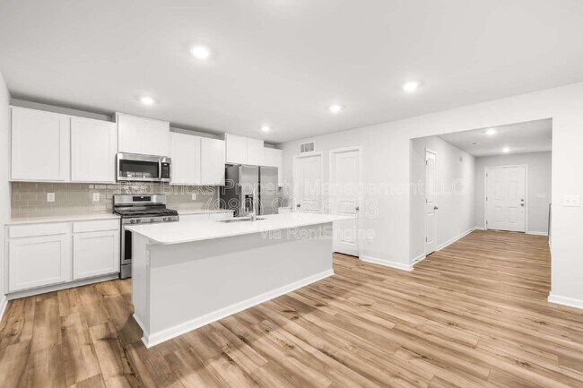 Building Photo - 10154 Chatham Run Ln