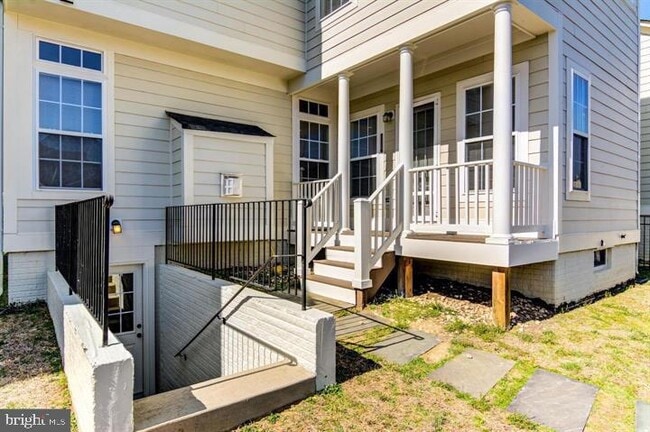 Building Photo - 2002 Idlewild Blvd