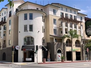 Building Photo - 28 N 3rd St