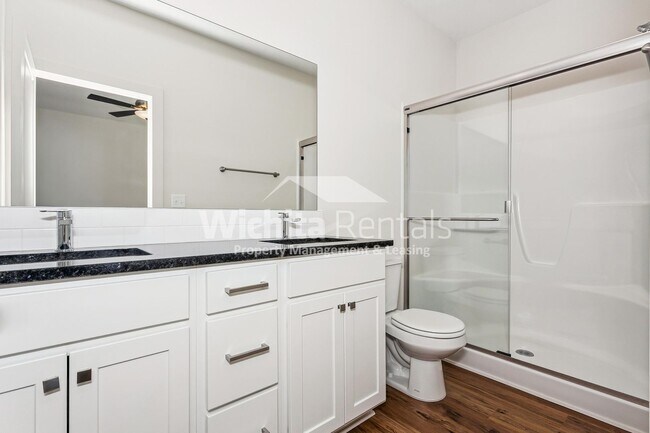 Building Photo - 1867-1867 S Hickory Creek Ct