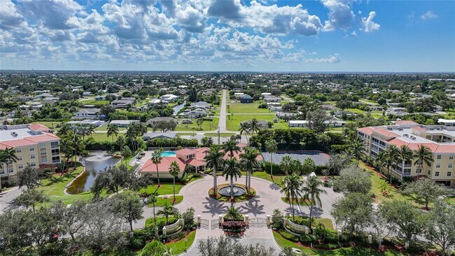 Building Photo - 255 West End Dr