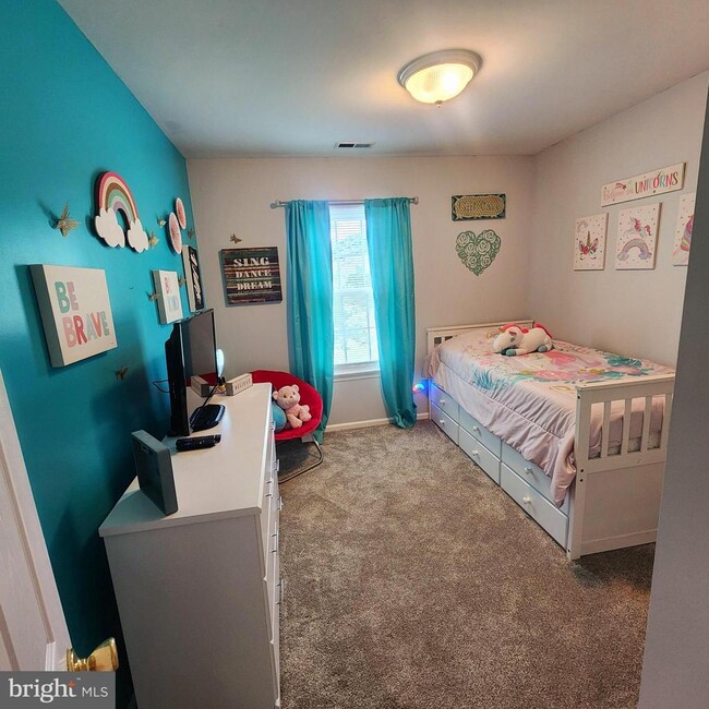 Building Photo - 808 Briarwood Ct