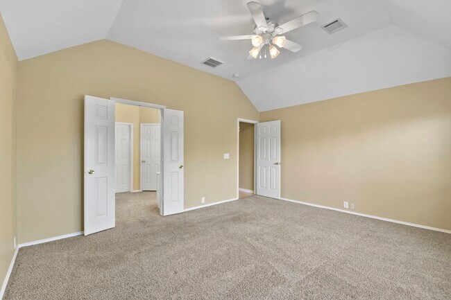 Building Photo - 2118 Louetta Spring Dr