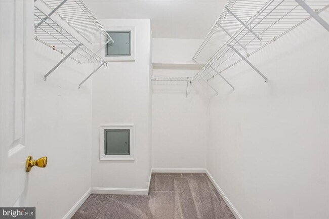 Building Photo - 7141 Huntley Creek Pl