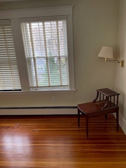 Building Photo - 60 Denton Rd