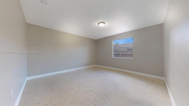 Building Photo - 3170 SW 25th Ter