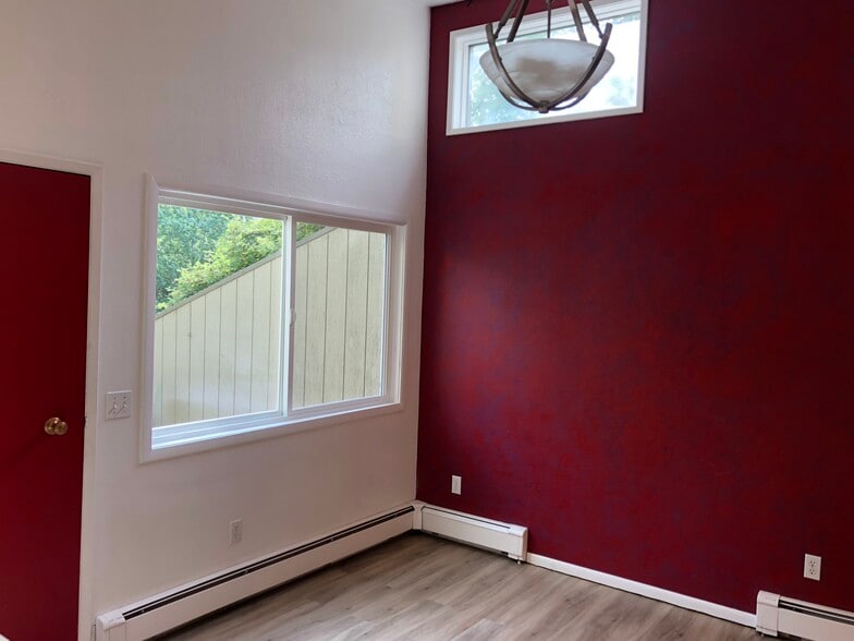 Dinning Area - 239 W Cook Ave