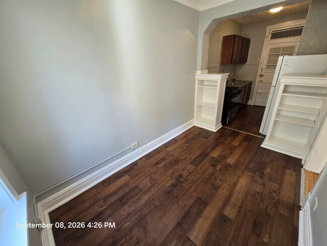 Building Photo - 4747 N Monticello Ave