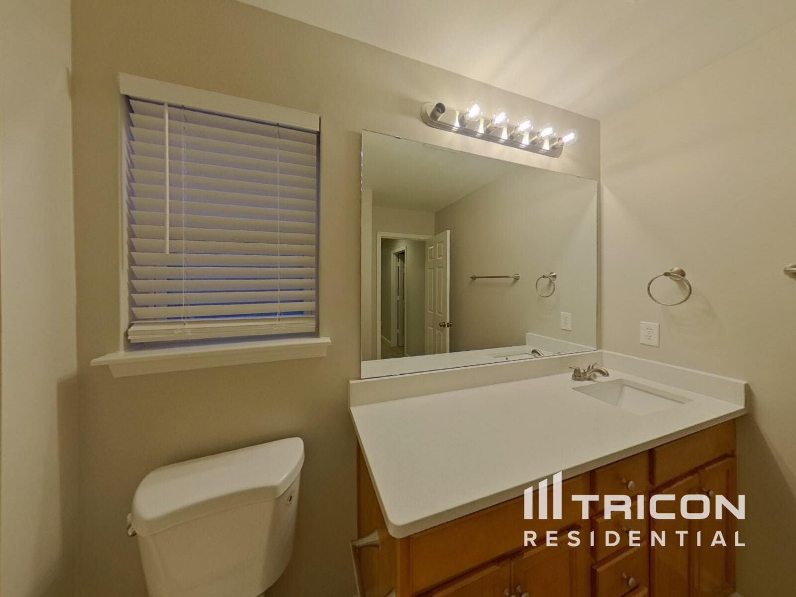 Building Photo - 4105 Lawrence Daniel Dr