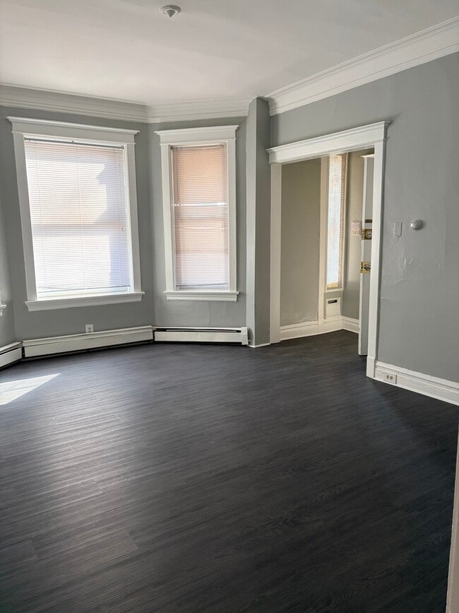 Building Photo - 7700 S Green St