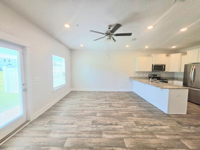 Building Photo - 8869 Brigade Trail