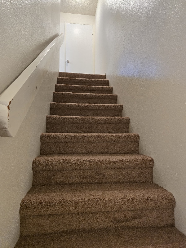 Building Photo - 409 E 34th St