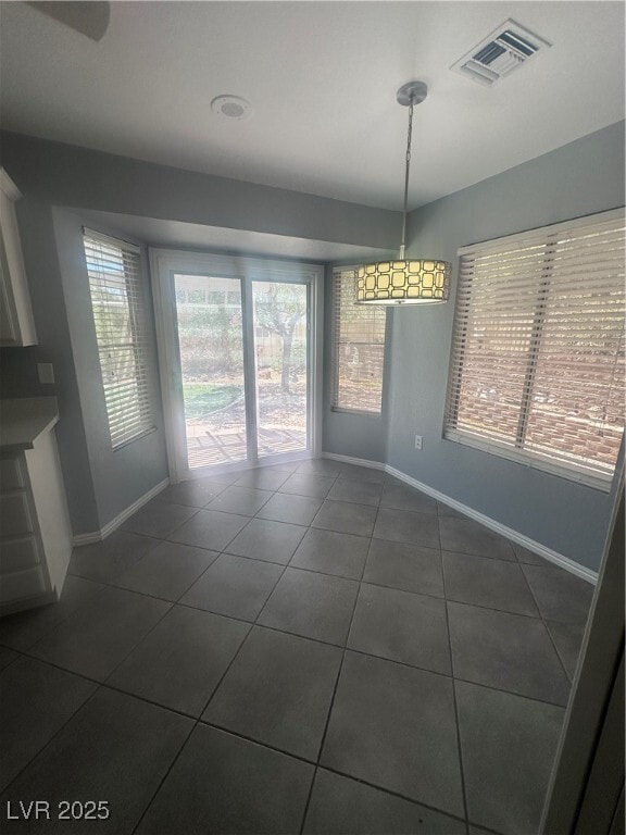Building Photo - 9709 Blue Bell Dr