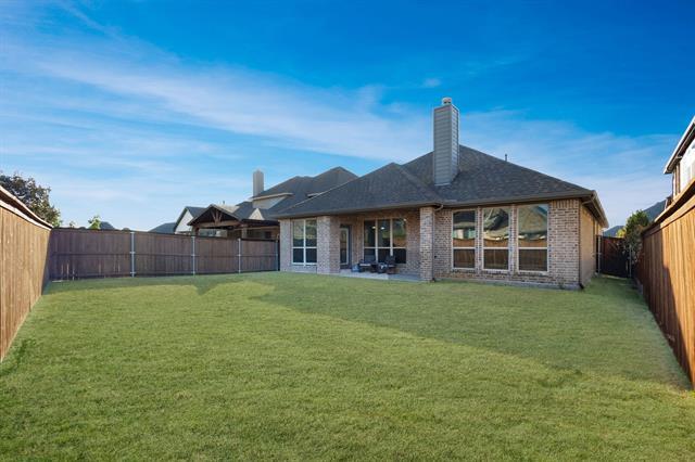 Building Photo - 2020 Overton Park Dr