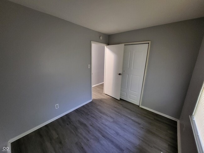 Building Photo - 4113 Diller Dr