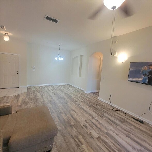Building Photo - 3351 Whitestone Cir